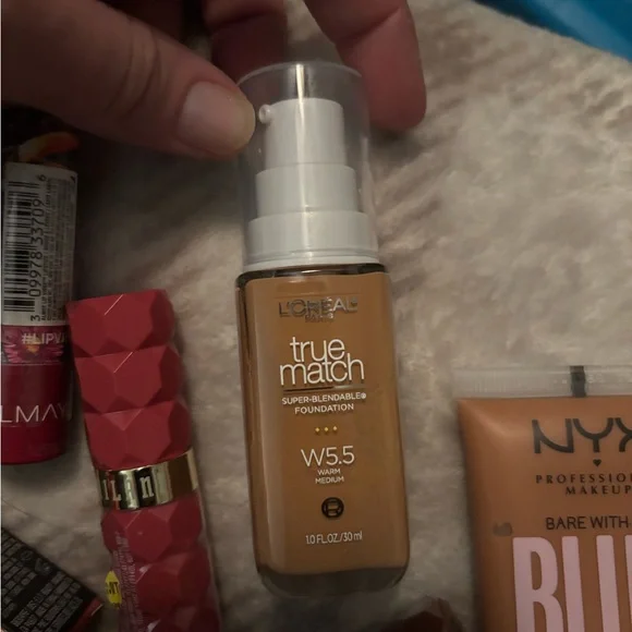 BRAND NEW MAKEUP! PICK ANY 3 for $18 - Picture 13 of 16